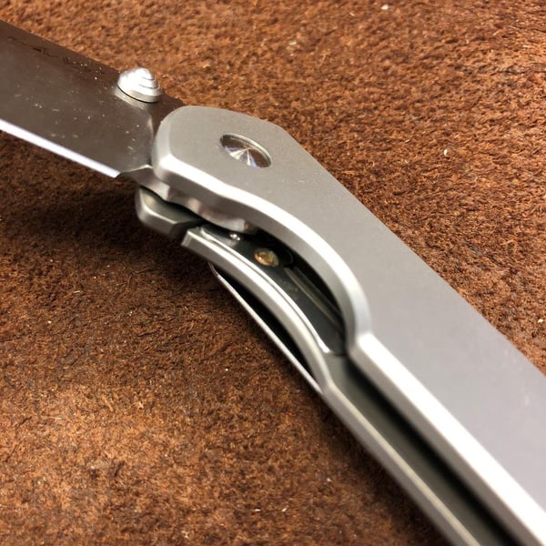 Luksuriøs SanRenMu LAND 7010 Titanium foldekniv
