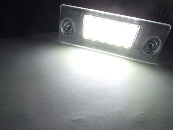 Audi A4 S4 B5 Sedan Led skyltbelysning 6000k