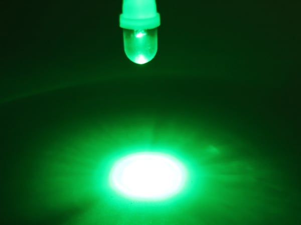 T10 w5w vihreät LED-polttimot yhdellä Flux-sirulla, 12 V DC, 2 kpl pakkaus.
