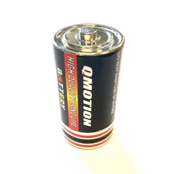 Dold lagring i vanliga artiklar - falskt D-batteri