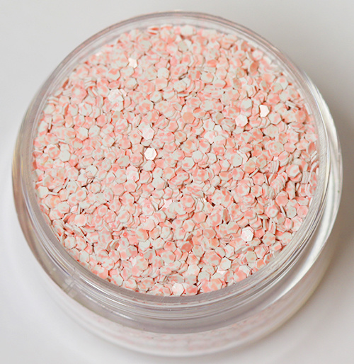 Negleglitter - Hexagon - Tofarget aprikos/hvit - 8ml - Glitter