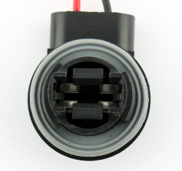 T25 3156 P27W PY27/7W xenon/LED/halogeeniliitin/kanta, 2 kpl