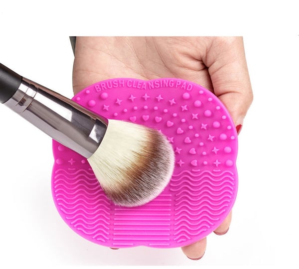 Brushegg | Brushcleaner - rene makeup børster