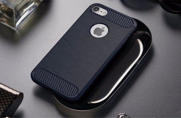 SKALO iPhone 7/8 Armor Carbon Stöttåligt TPU-skal