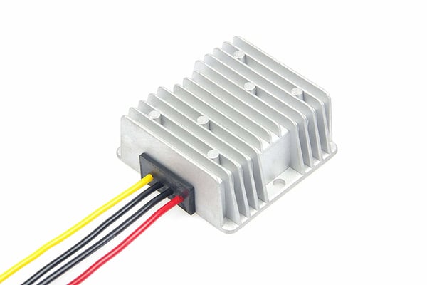 6V til 12V omformer 10A 120W adapteren til Car Boat Mobben
