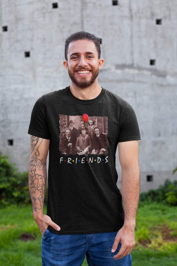 Svart skräckfilm t-shirt Pennywise Jason Jigsaw & friends