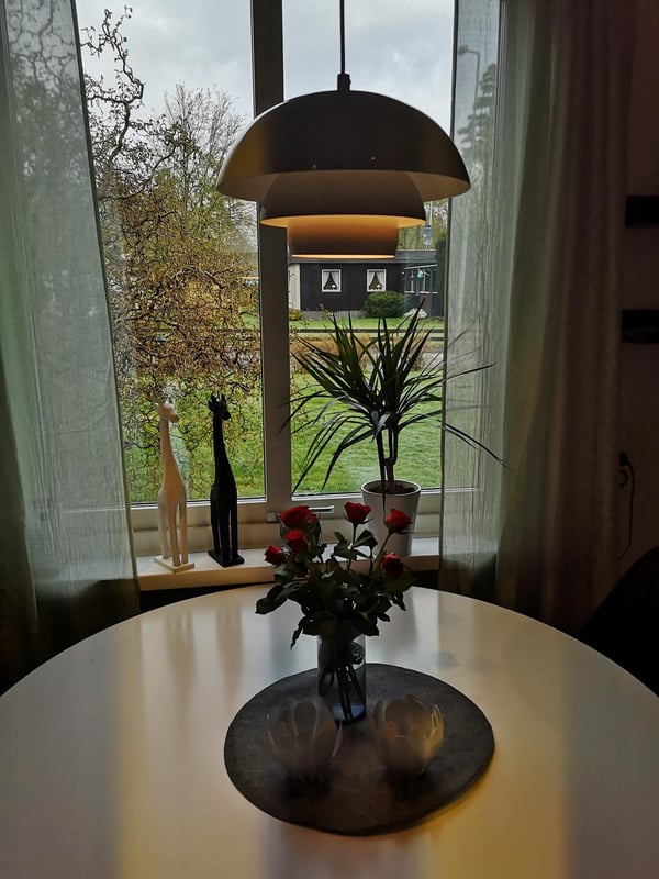 Kattovalaisin Emil Valkoinen 30cm. Eklunds Metall