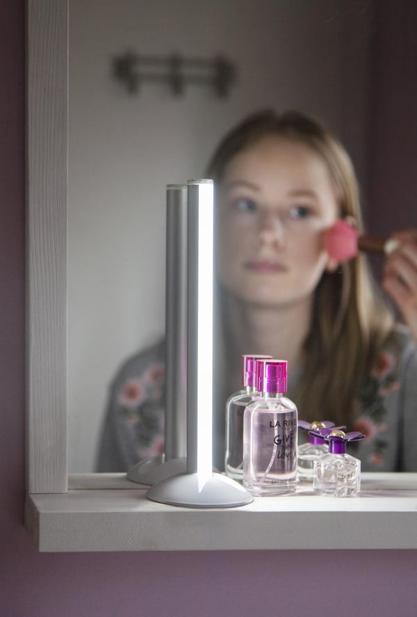 Allround-LED-valo. Meikki-, yö- ja työvalo