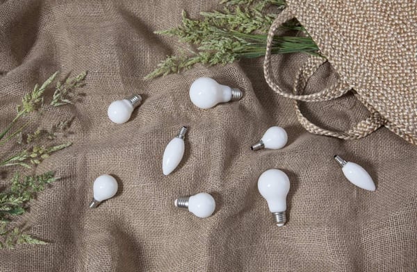 LED-lamppu E14 P45 Opaali Filamentti RA 90