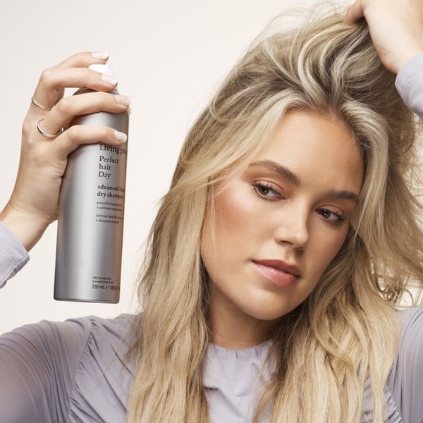 Living Proof Perfect Hair Day Advanced Clean Dry Shampoo 198ml