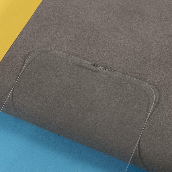 iPhone 13/13 Pro Helhetlig herdet glass 0,25mm