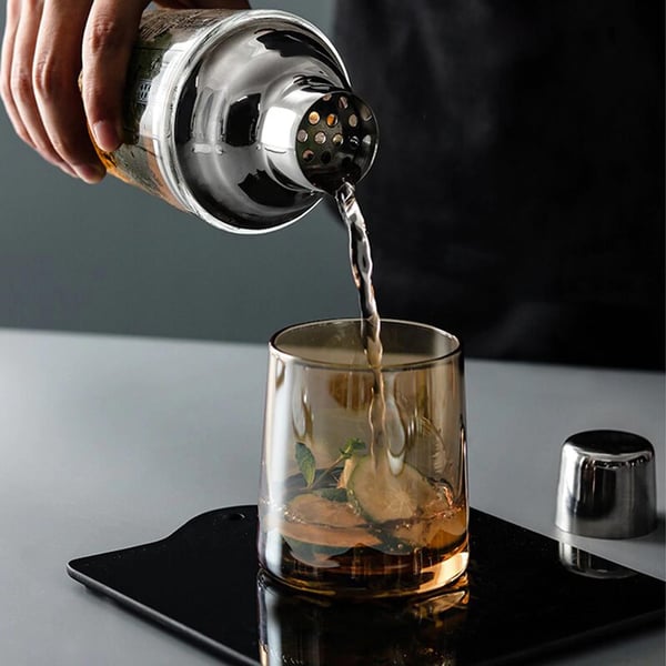 Cocktailshaker med Opskrifter og Mål