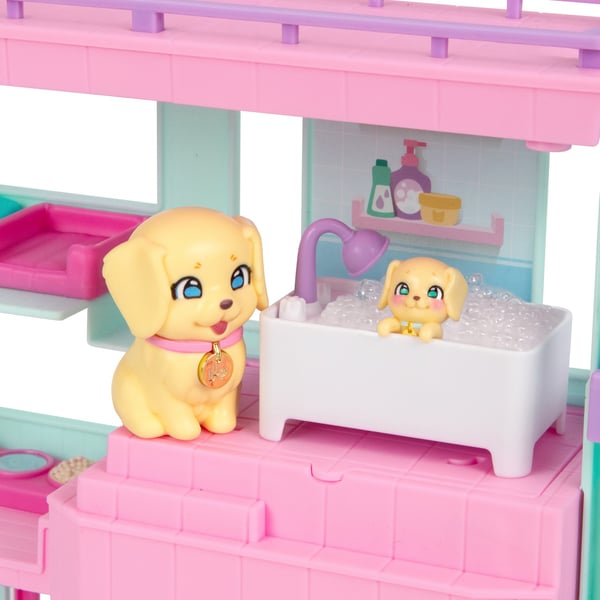 Little Live Pets Mama Surprise Families Baby Care Clinic