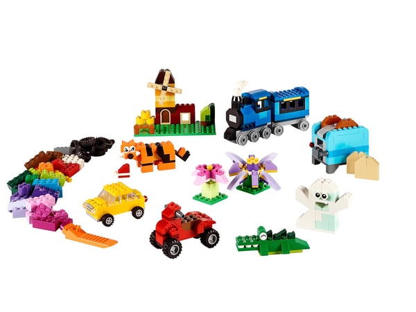 LEGO® Classic Fantasiklosslåda mellan 10696