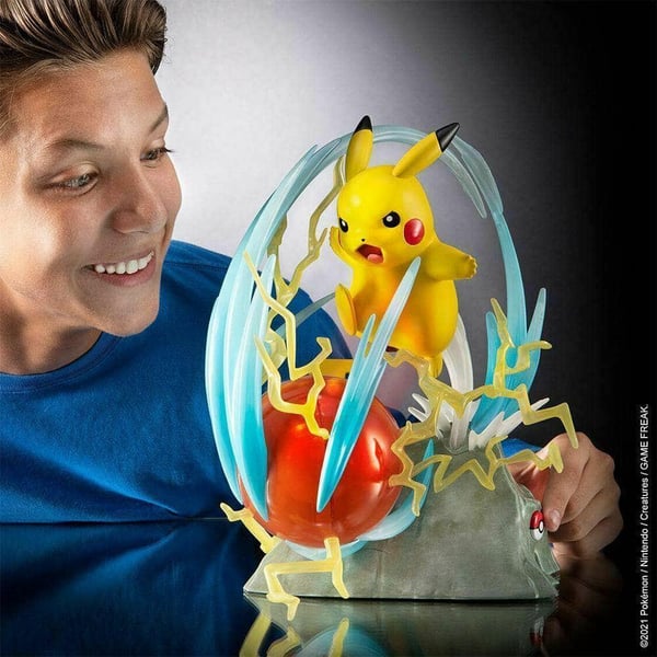 Pokemon Select Pikachu Light FX Deluxe -hahmo