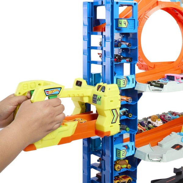 Hot Wheels City Ultimate Garage