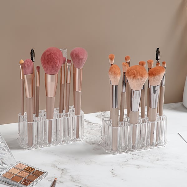 Meikkisiveltimen pidike ja Lip Liner Organizer