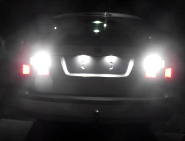T15 W16W 921 912 906 peruutusvalo, LED w 18kpl 3020smd siru 6000K, 1 kpl.