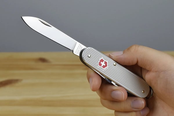 VICTORINOX CADET ALOX 84 mm, fickkniv