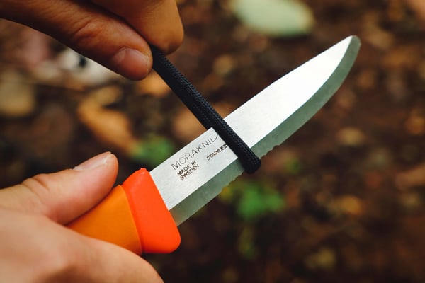 MORAKNIV COMPANION SPARK EMERGENCY, överlevnadskniv, säkerhetskniv med eldstål