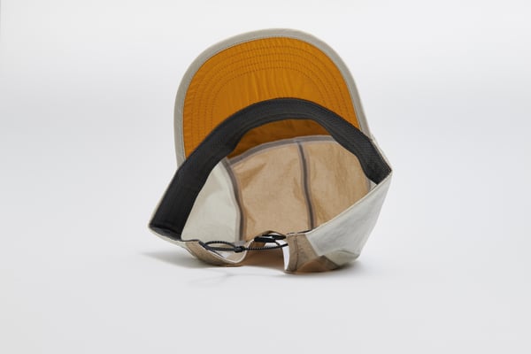 VÅGA PACER CAP Burnt Yellow/Taupe, löparkeps vindtät