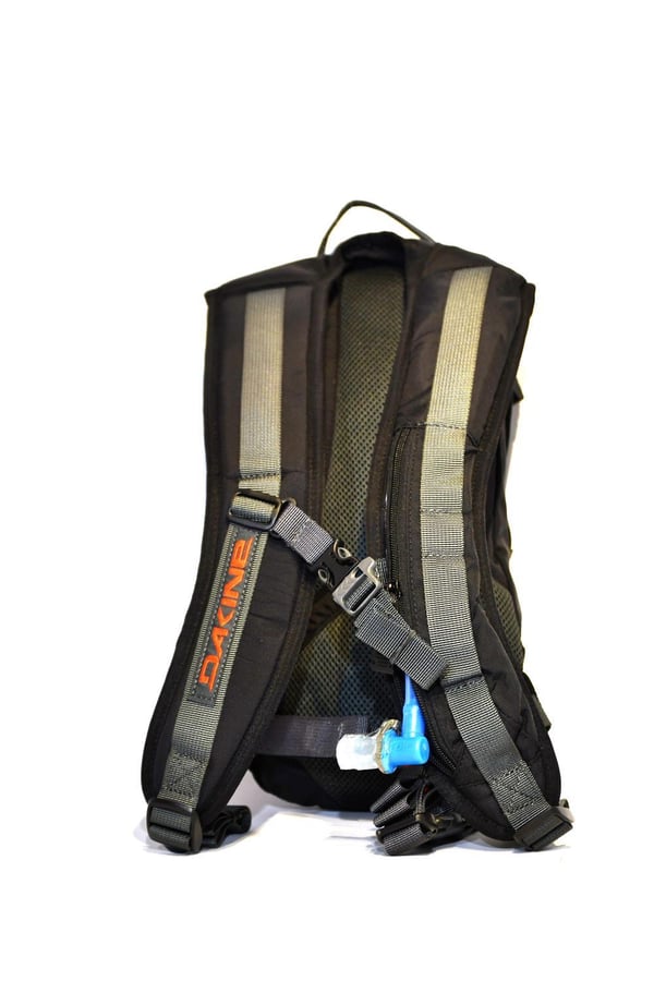 DAKINE GLACIER PACK 4L + NALGENE 2L, cykelryggsäck med isolerad vätskeslang