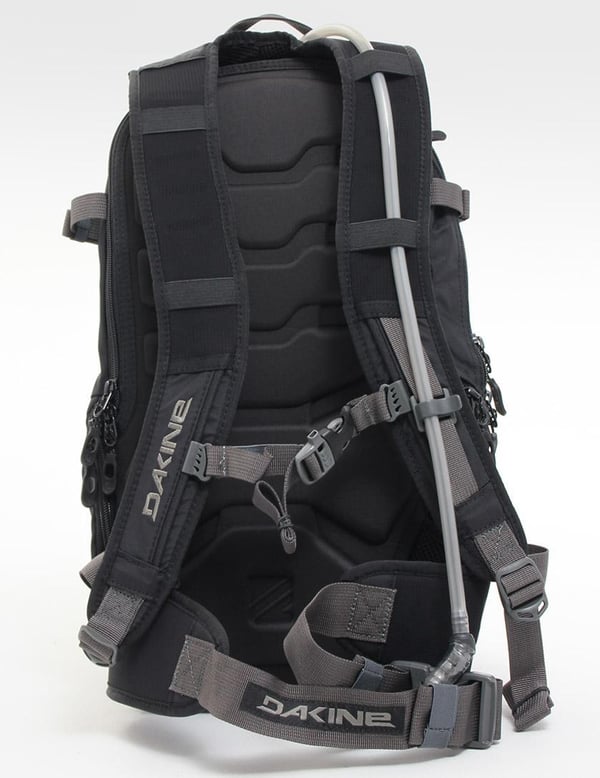 DAKINE NOMAD PACK 18L + HYDRAPAK 3L, downhillryggsäck med vätskeblåsa