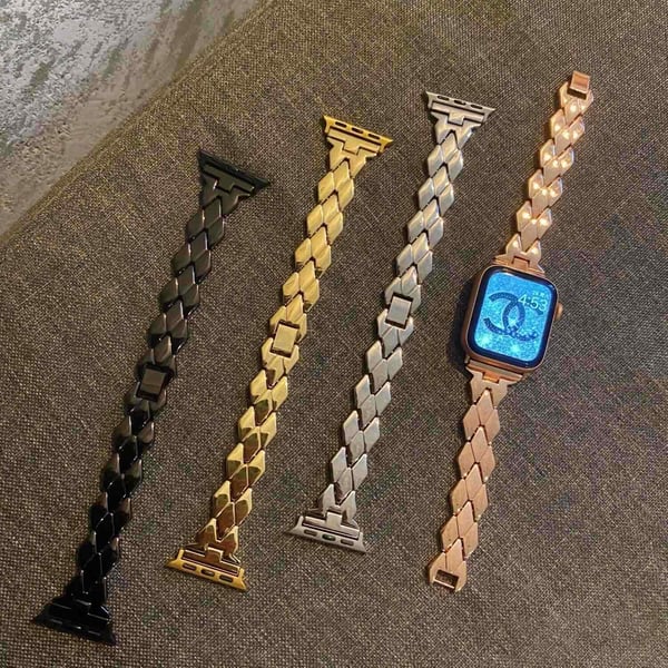 SKALO Metalarmbånd "Braided" Apple Watch SE 44mm