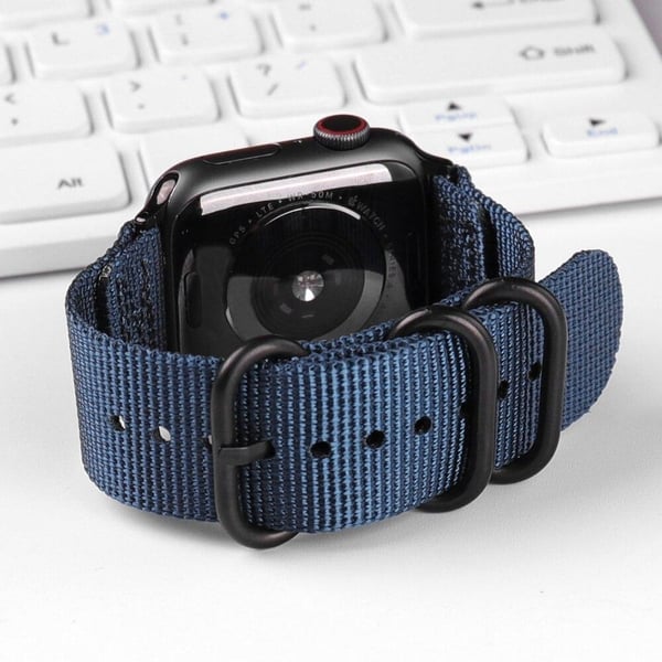 SKALO Nato-ranneke Nylon Apple Watch Series 7-9 45mm