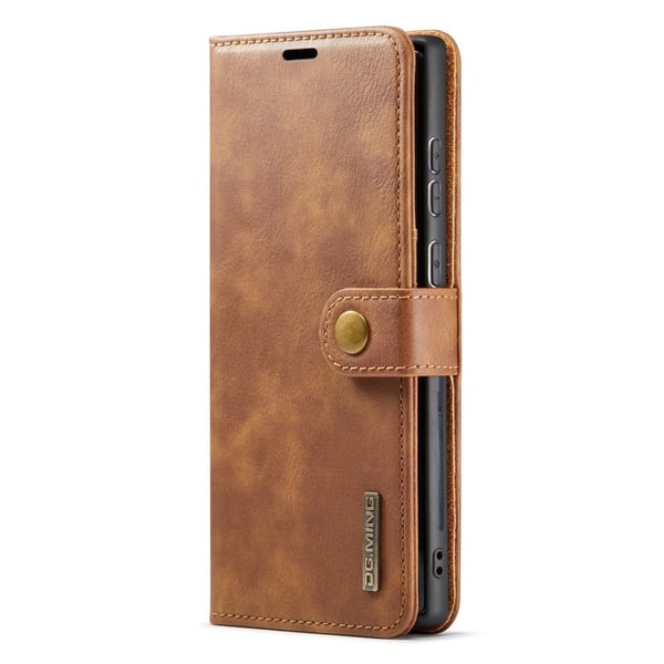 DG MING Samsung S25 Ultra 2-i-1 Magnet Flip Cover - Brun