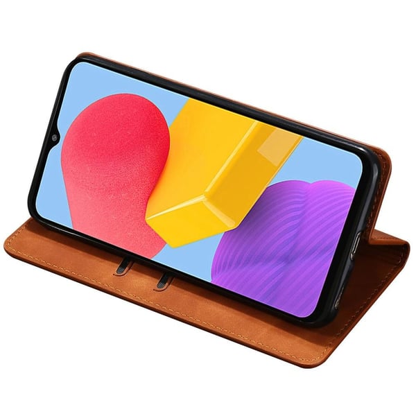 SKALO Samsung Xcover6 Pro 5G Slim Premium Flip Cover - Lys brun