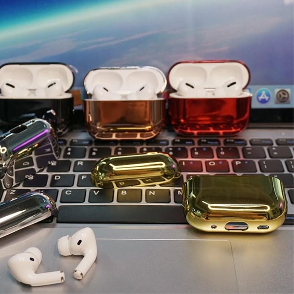 SKALO AirPods Pro 2 Chrome Cover - Sort