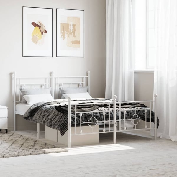 vidaXL Sengeramme i metall med hode- og fotgavl hvit 140x200 cm