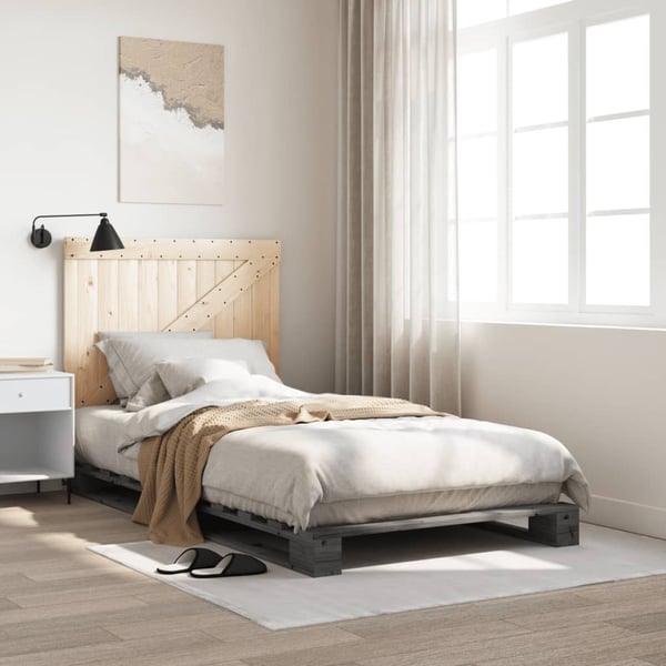 vidaXL sengeramme med sengegavl 100x200 cm massivt fyrretræ grå