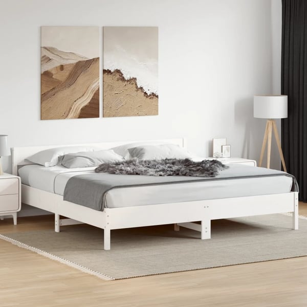 vidaXL Sengeramme med madrass hvit 200x200 cm heltre furu