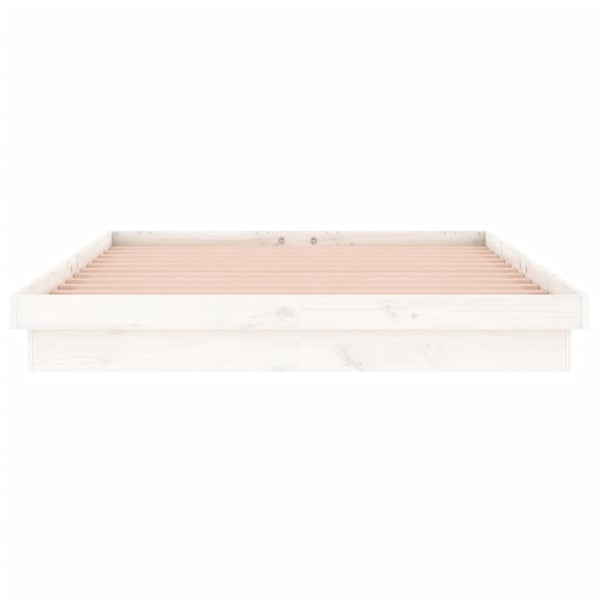 vidaXL Sengeramme med LED hvit 140x190 cm heltre