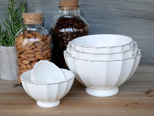Arés Lattesæt hvid med guldkant 5 dele Chic Antique