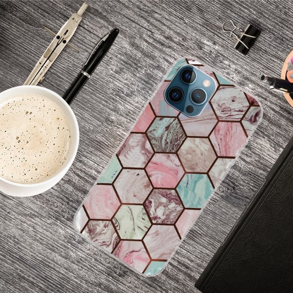 Marble iPhone 15 Pro Etui - Honeycomb Klinkekule Mønster