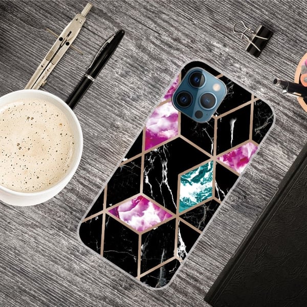 Marble iPhone 15 Etui - Tile Of Black / Cyan / Rose