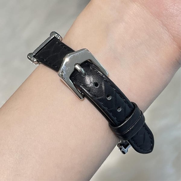Apple Watch 49mm / 45mm / 44mm / 42mm Cowhide skinnbånd - Svart / Sølvspenne