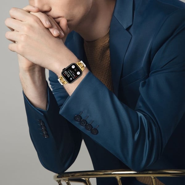Apple Watch Series 41mm / 40mm / 38mm harpiksarmbånd - Gull + Hvit