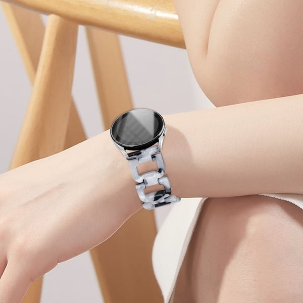Samsung Galaxy Watch 5 40mm / 44mm / Watch 5 Pro 45mm Smart Watch D-formet harpiksarmbånd - Svart + Hvit