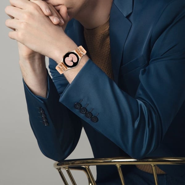 Samsung Galaxy Watch4 / 5 / 5 Pro 40 / 44 / 45MM Milanese-klokkerem med hurtigutløser i rustfritt stål - Rose Gull