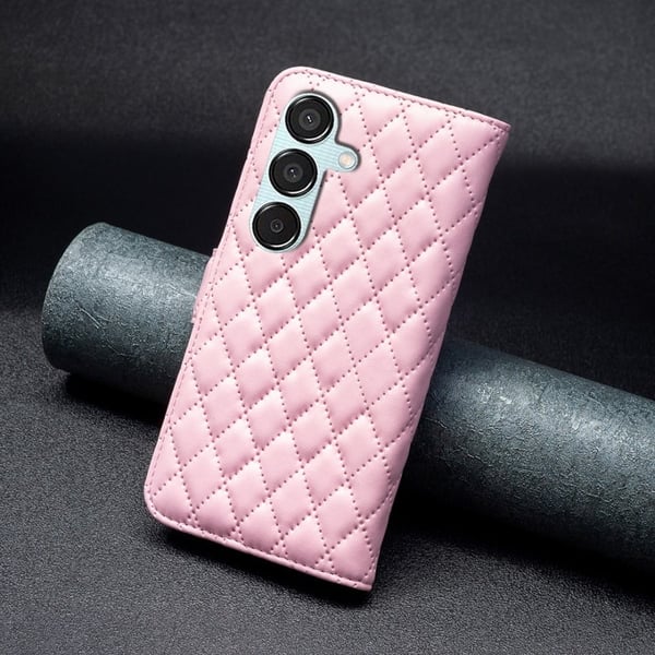 Matt Samsung Galaxy M15 fodral med rombmönster - Rosa
