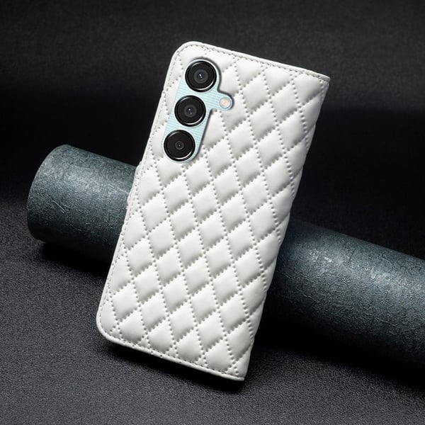 Rombemønster, matt flip-deksel for Samsung Galaxy M15 - Hvit