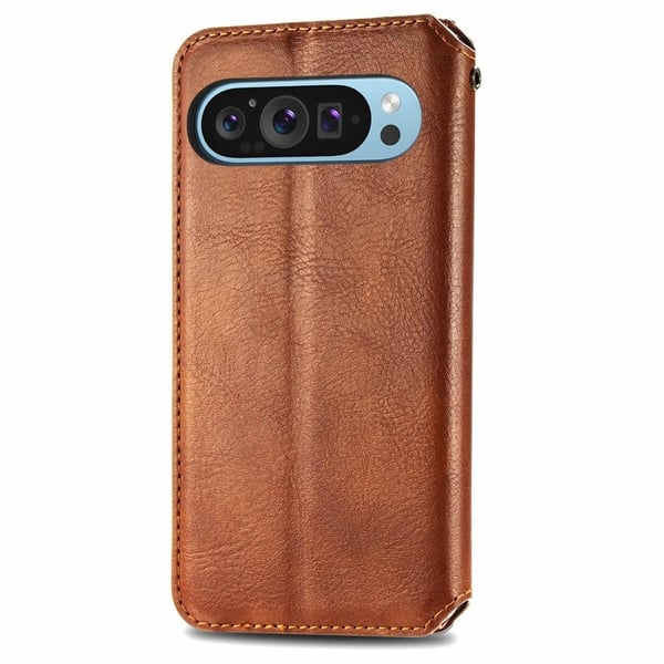 Skinn-etui med stilfult rombeavtrykk for Google Pixel 9 - Brun