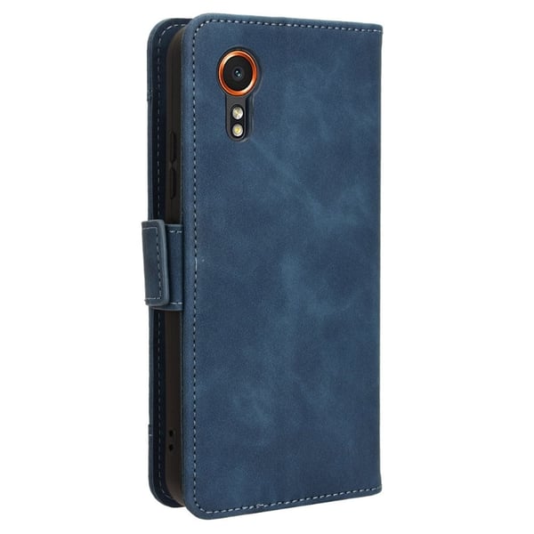 Lommebok-etui i moderne skinn-design Samsung Galaxy Xcover 7 - Blå