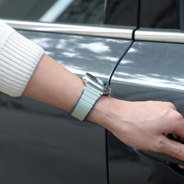 Apple Watch Series 41mm - 40mm - 38mm Magnetisk silikonrem - Lysegrå + Blå