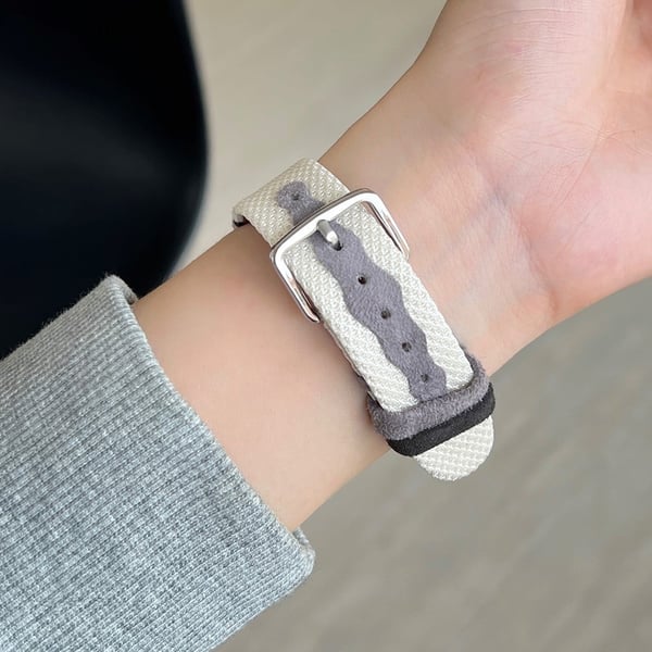 Apple Watch Ultra 2 Ultra 49 mm / Serie 9 8 7 45 mm / 6 5 4 SE SE (2022) 44 mm / 3 2 1 42 mm Vegansk lærbånd - Grå (Sølvspenne)