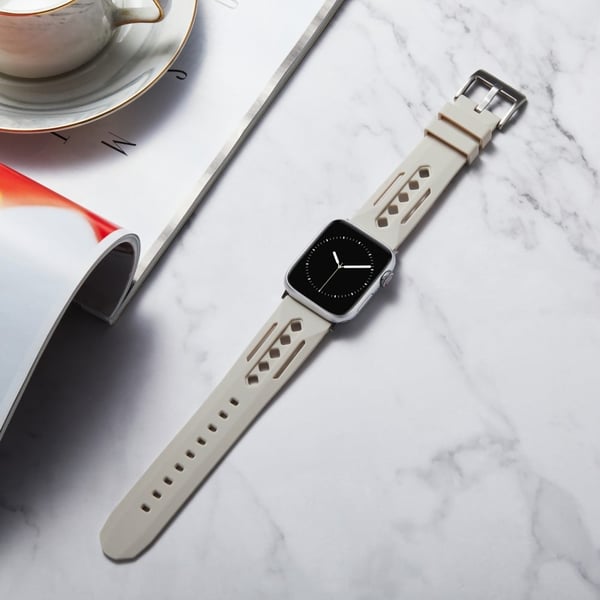 Apple Watch Series 49mm - 45mm - 44mm - 42mm Silikonklokkearmbånd hul - Stjernelys
